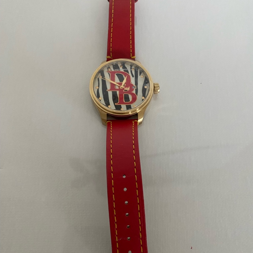 Brand New without tags and box Women Dooney & Bourke Zebra 44mm watch